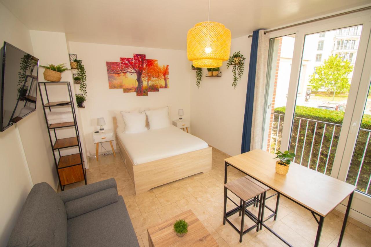 L'estival En Colocation * Le Plessis-Robinson